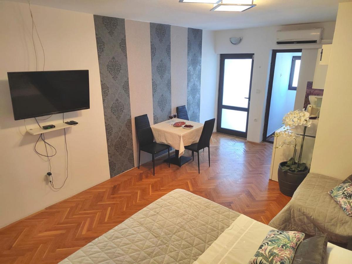 Apartment Mladenka Visnjik Zadar Exterior foto
